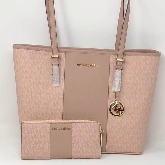 NWT Michael Kors bundle of 2 item bag+wallet - Picture 3 of 7